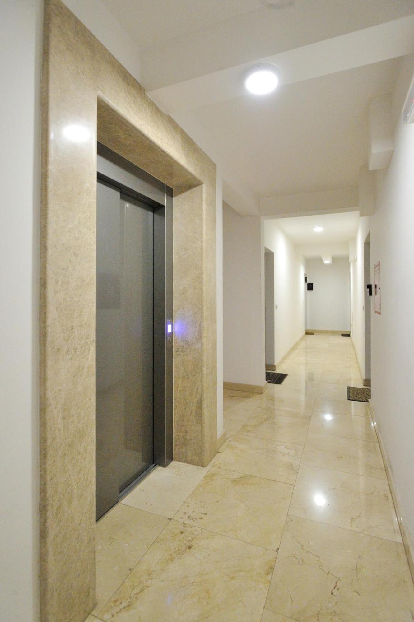 Captain'S Luxury Apartments Mostar Buitenkant foto