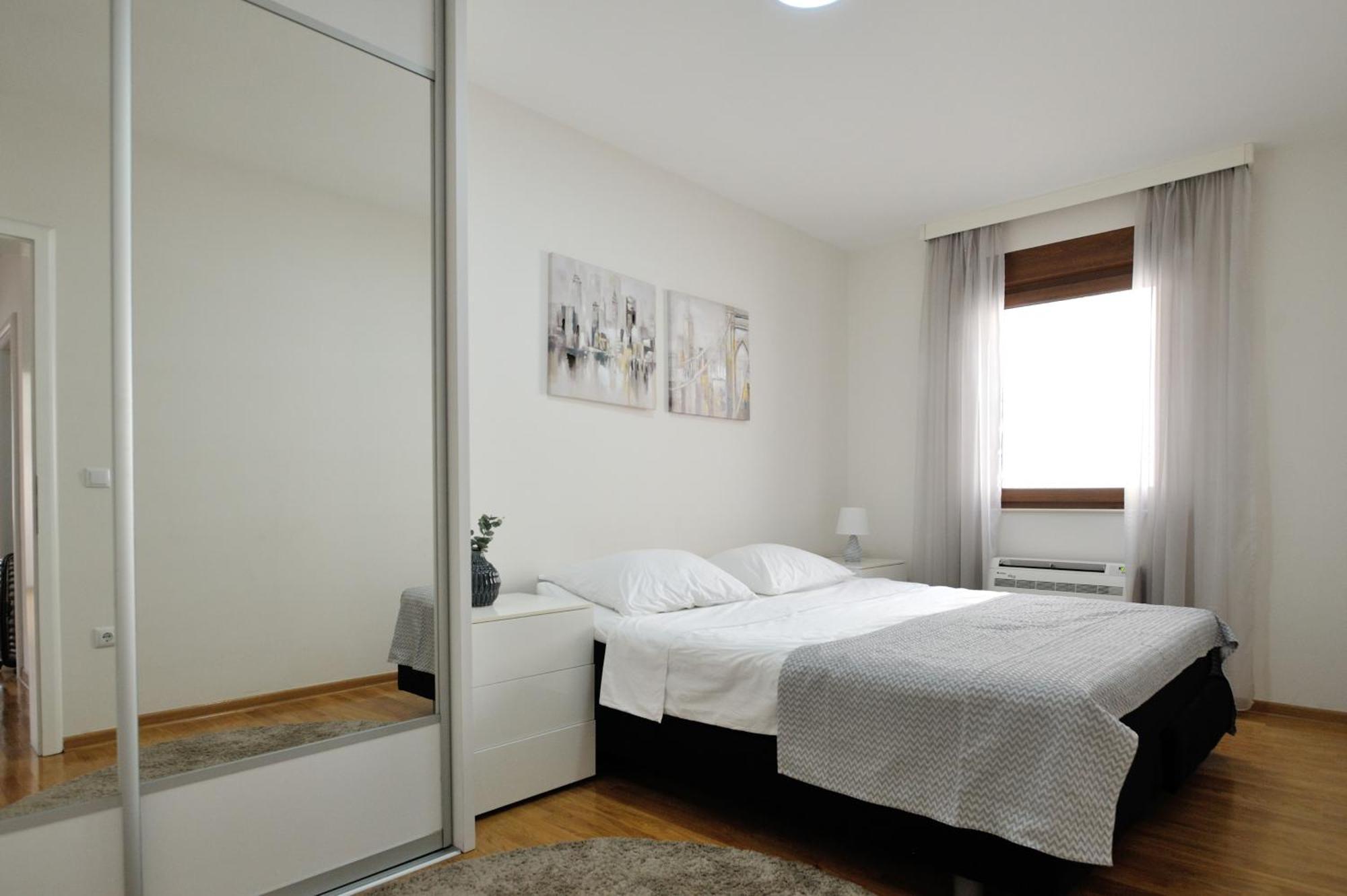 Captain'S Luxury Apartments Mostar Buitenkant foto