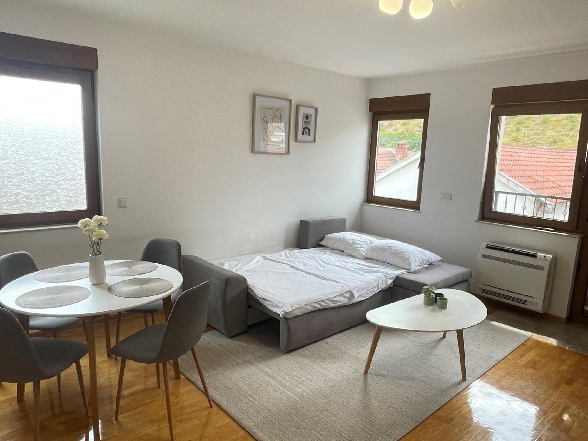 Captain'S Luxury Apartments Mostar Buitenkant foto