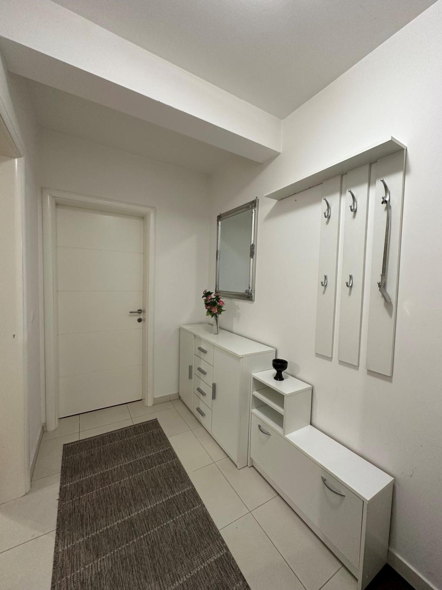 Captain'S Luxury Apartments Mostar Buitenkant foto
