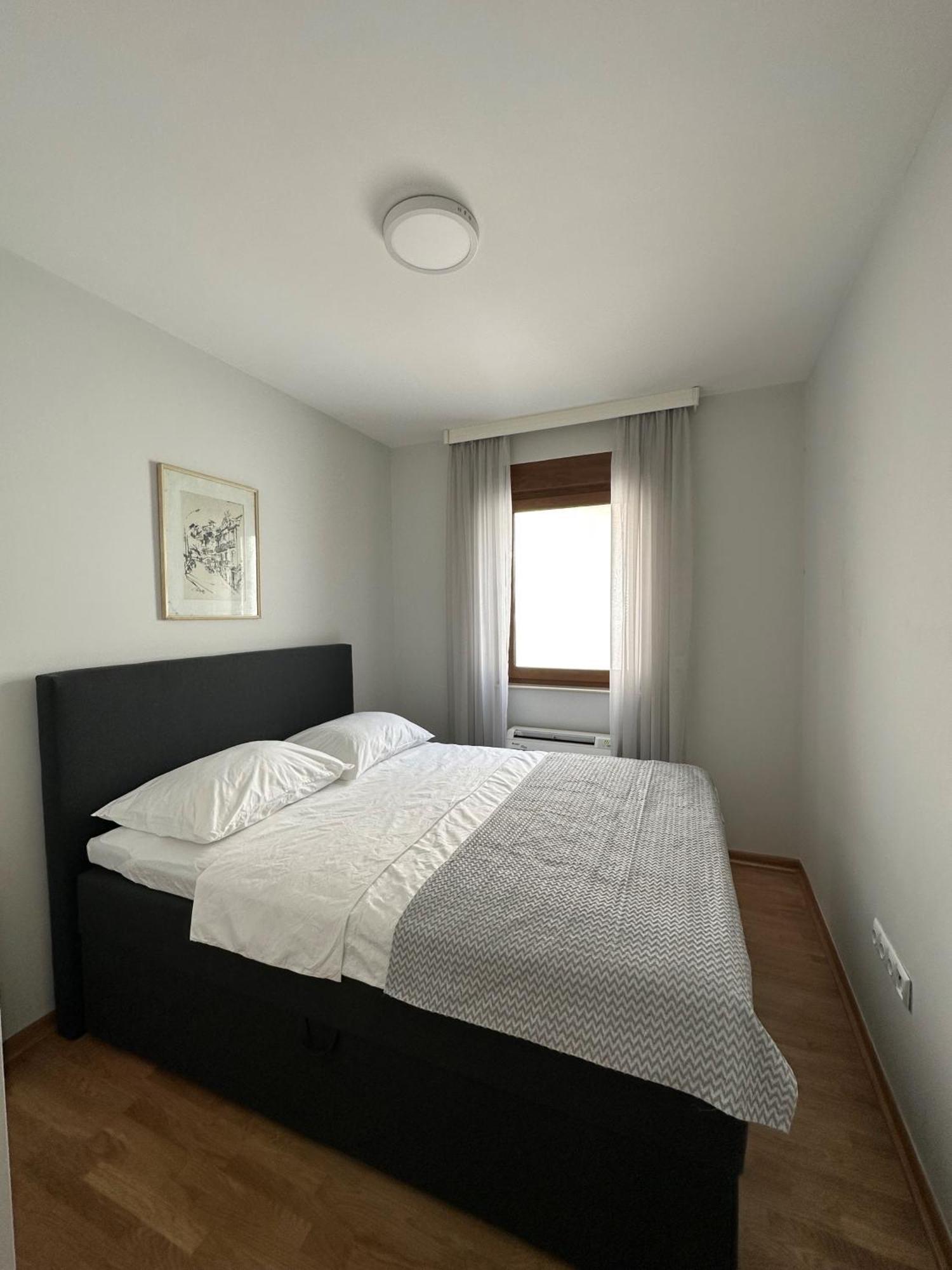 Captain'S Luxury Apartments Mostar Buitenkant foto