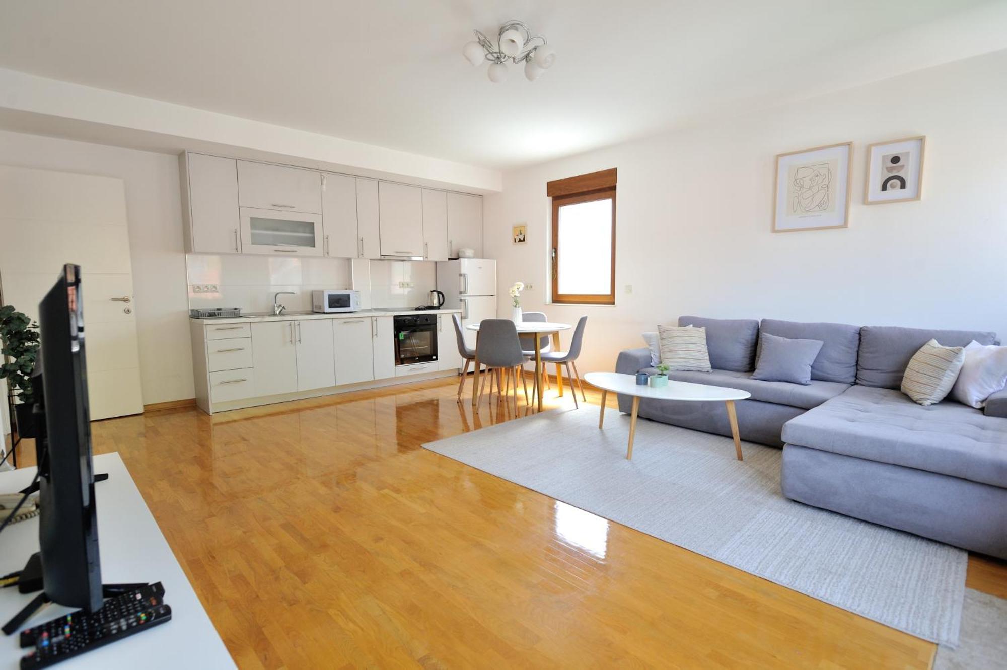 Captain'S Luxury Apartments Mostar Buitenkant foto