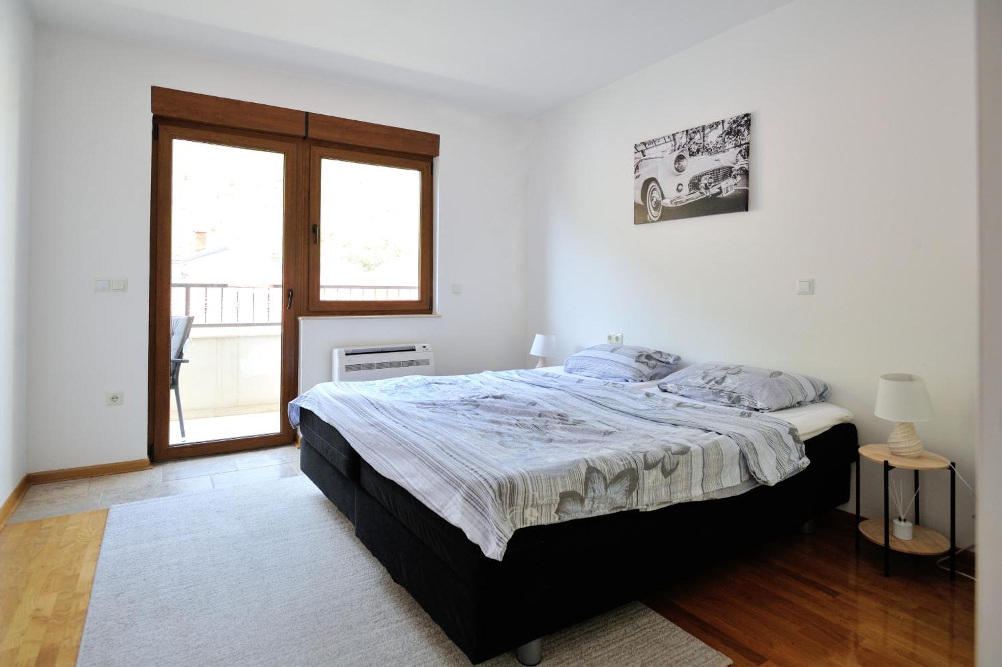 Captain'S Luxury Apartments Mostar Buitenkant foto