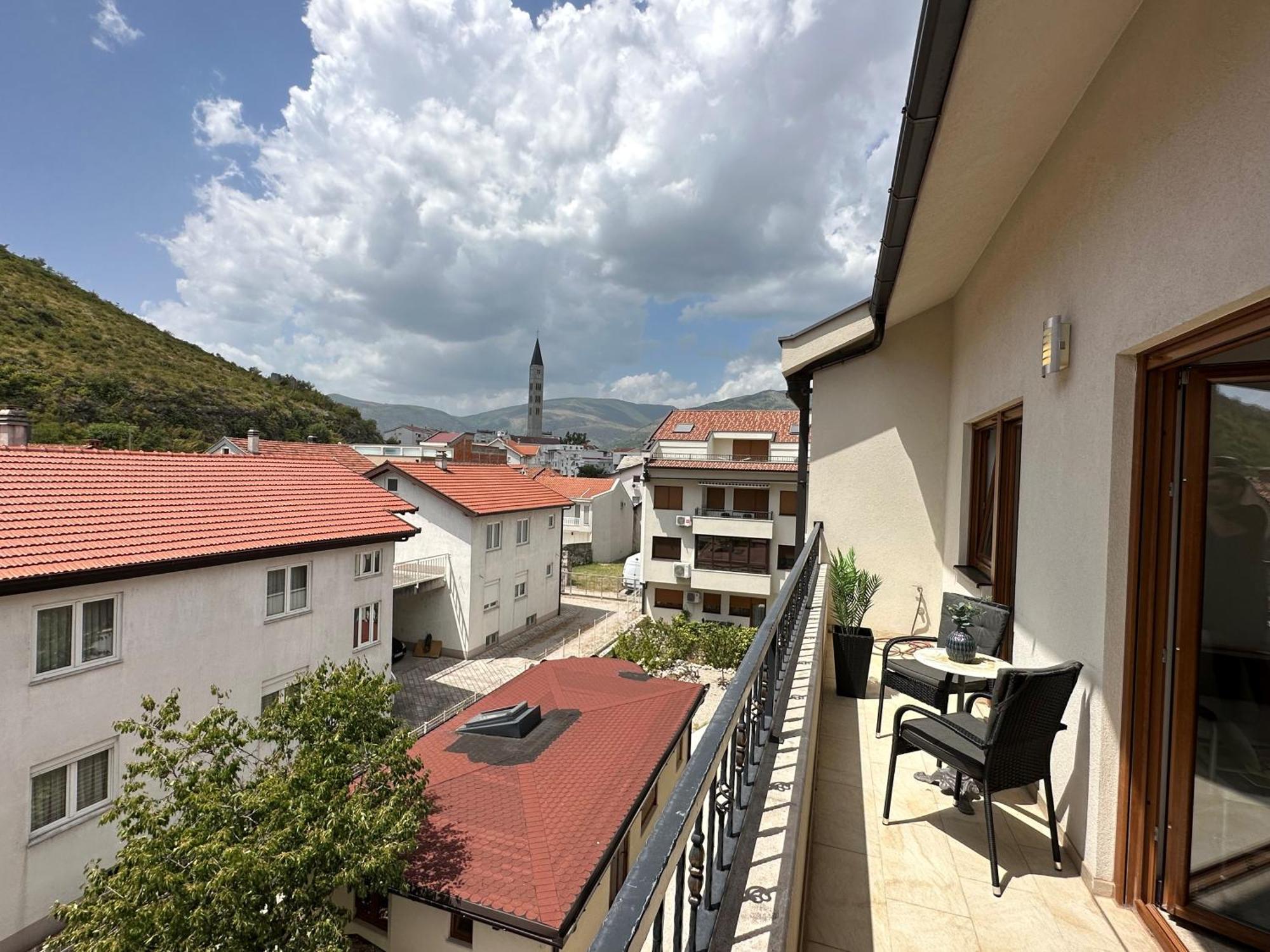 Captain'S Luxury Apartments Mostar Buitenkant foto